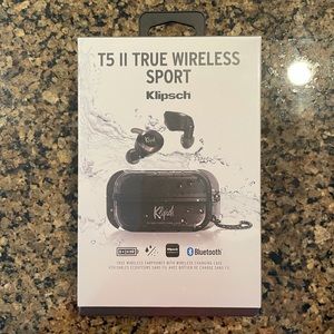 Wireless sport headphones